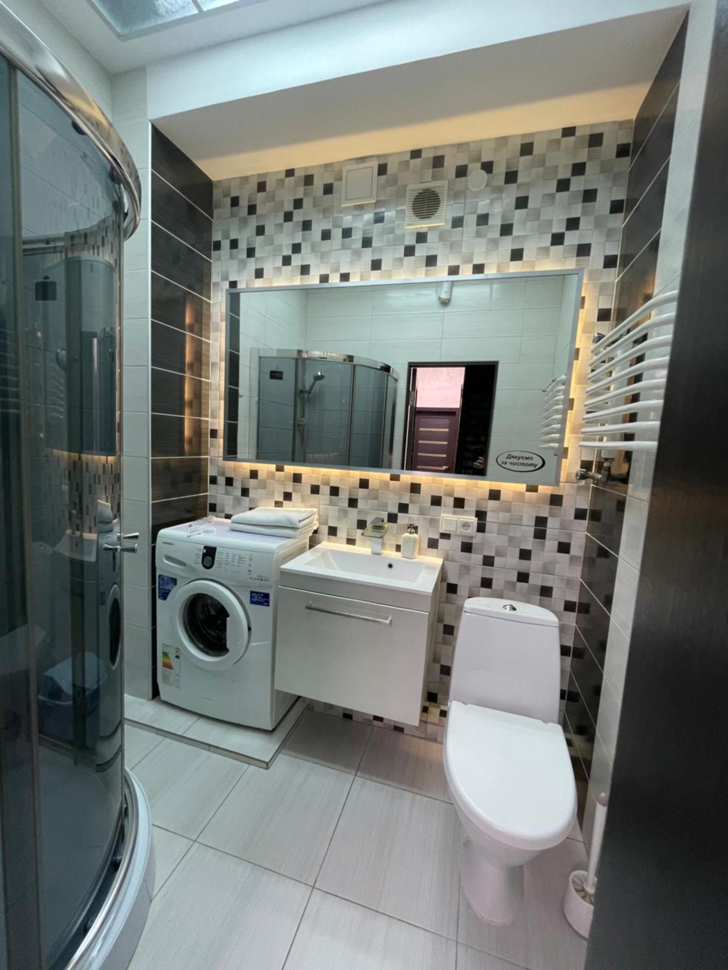 Apartment On Soborna 101 วินนิตซา ภายนอก รูปภาพ